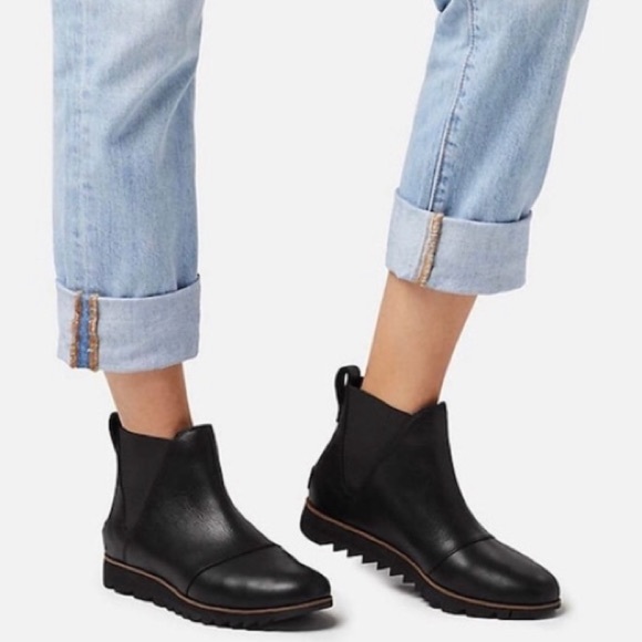 chelsea boots with traction